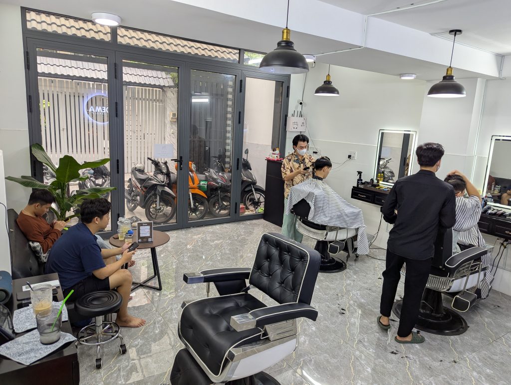 Dema Barber – Tiệm Tóc Nam Phường Diên Hồng, Quận 10